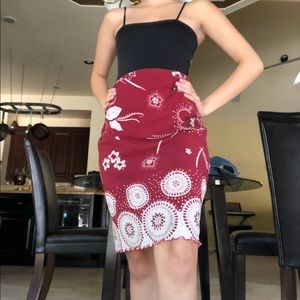 VINTAGE red patterned skirt